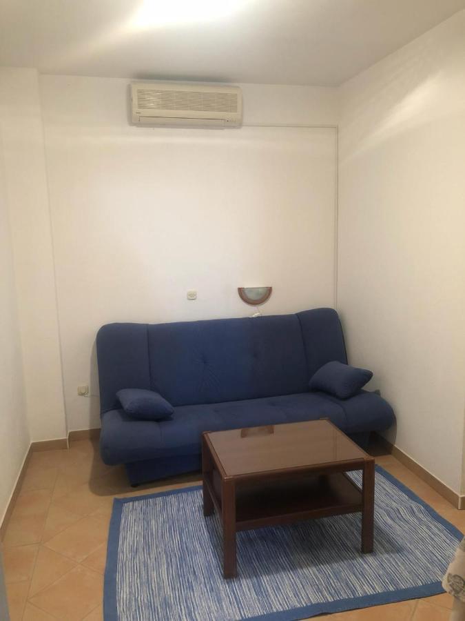Villa Rosso Baška Voda Extérieur photo