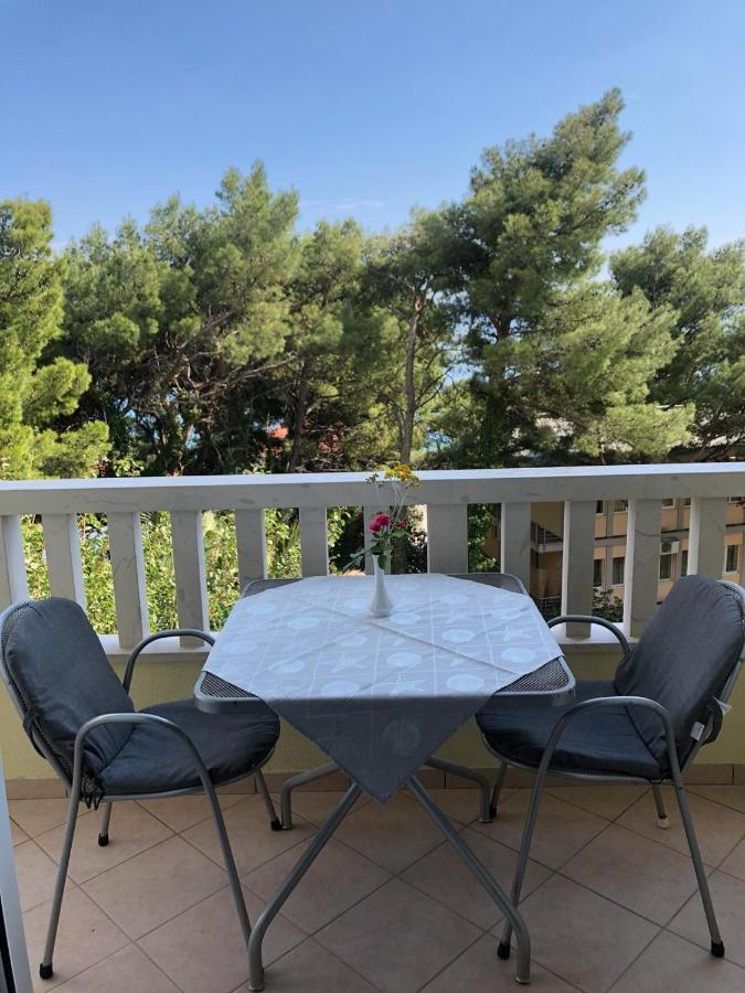 Villa Rosso Baška Voda Extérieur photo