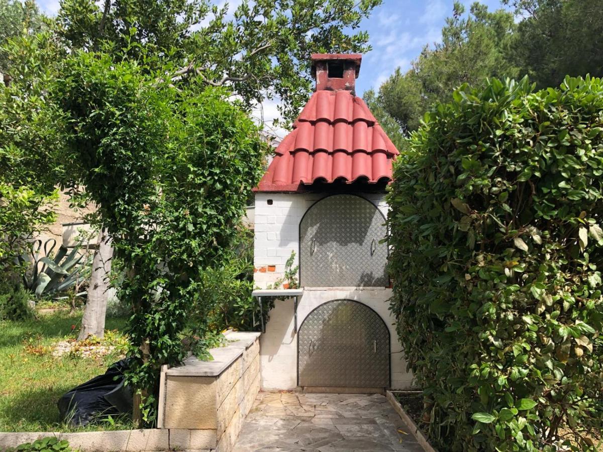 Villa Rosso Baška Voda Extérieur photo